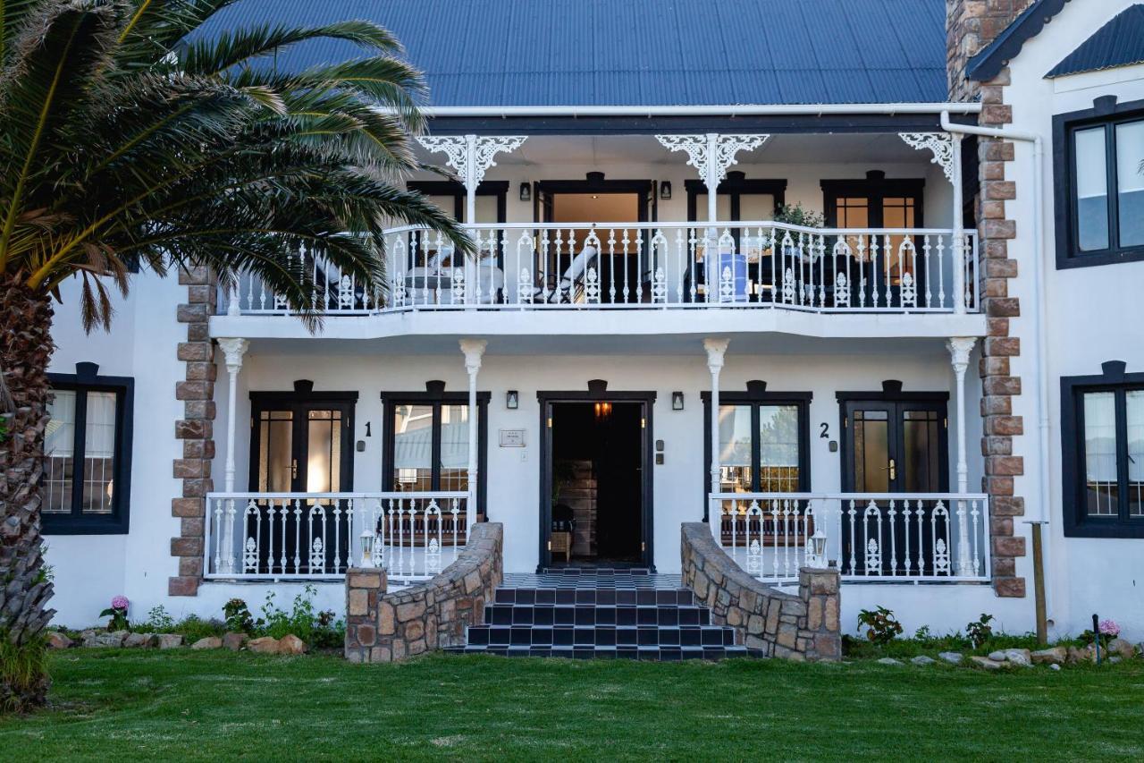 Villa Le Roc Kleinmond Accommodation Exteriör bild